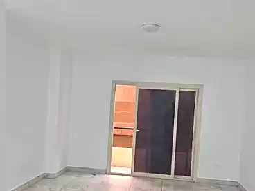 شقق للإيجار - 3 غرف - بالدور 3