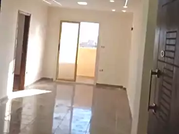 شقق للبيع - 3 غرف - بالدور 12