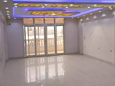 شقق للإيجار في شارع كورنيش النيل، حدائق حلوان، 200 متر