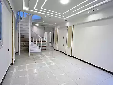 Apartments For sale in Street 55, Shatee El Nakheel, 250 sqm