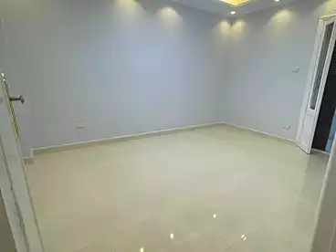 عقارات للبيع - 3 غرف - بالدور 6