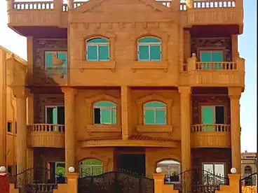 Apartments For sale - 4 rooms - floor 2