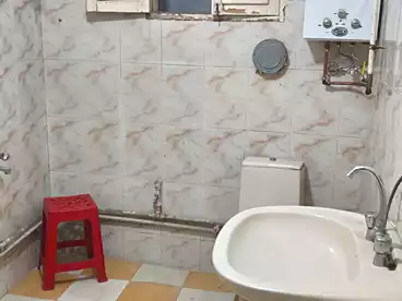 عقارات للإيجار - 2 غرف - بالدور 2