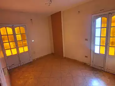 عقارات للإيجار - 3 غرف - بالدور 4