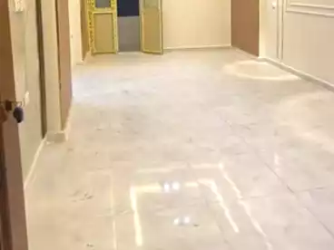 Apartments For sale - 2 rooms - floor 4