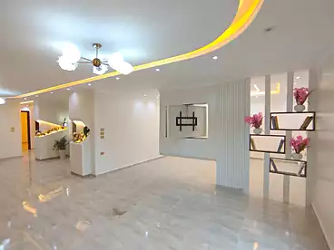 روف للبيع في البيطاش، العجمي، 300 متر