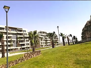Apartments For sale - 3 rooms - floor 4