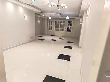 عقارات للإيجار - 3 غرف - بالدور 2