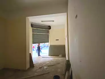 Shops For sale in Victoria, Alexandria, 40 sqm