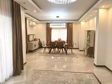 Apartments For sale - 3 rooms - floor 2