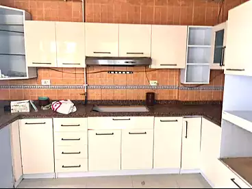 عقارات للإيجار - 3 غرف - بالدور 3