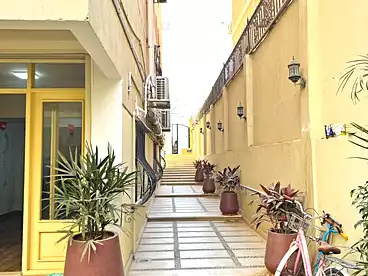 Apartments For sale - 5 rooms - floor 1