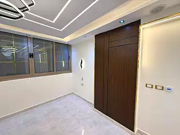 Apartments For sale - 3 rooms - floor 8