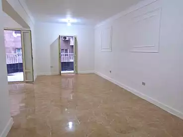 عقارات للبيع - 3 غرف - بالدور 5