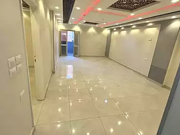 شقق للبيع - 3 غرف - بالدور 11
