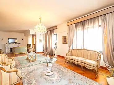 Apartments For sale - 5 rooms - floor 11