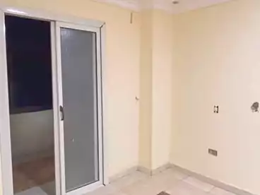 Apartments For sale - 3 rooms - floor 0