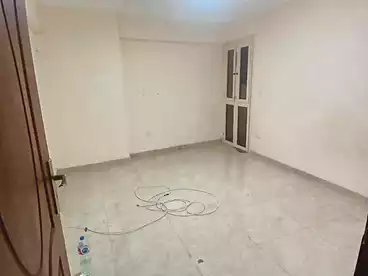 شقق للإيجار - 3 غرف - بالدور 3