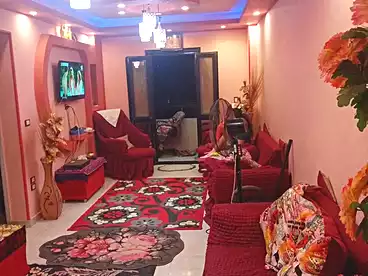 شقق للبيع - 3 غرف - بالدور 8