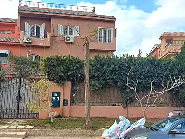 Villas For sale - 6 rooms