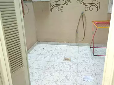 شقق للبيع - 3 غرف - بالدور 2