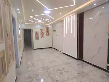 شقق للبيع - 3 غرف - بالدور 4
