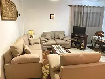 عقارات للإيجار - 2 غرف - بالدور 1