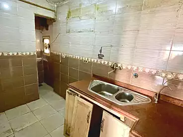 شقق للبيع في البيطاش، العجمي، 120 متر