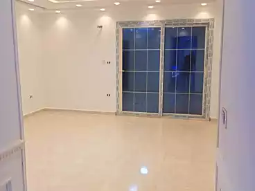 شقق للبيع في شارع البشوات، بيانكي، 120 متر