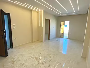 Apartments For sale - 3 rooms - floor 5