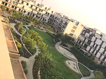 عقارات للبيع - 5 غرف