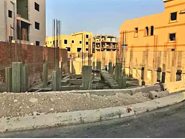 أراضي للبيع