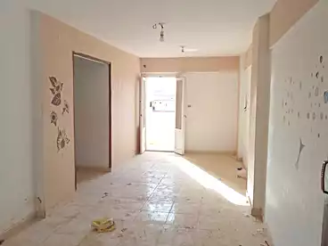 شقق للبيع - 3 غرف - بالدور 2