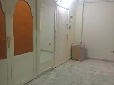 Apartments For sale - 3 rooms - floor 4
