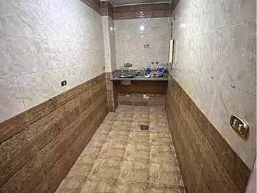 Apartments For rent - 2 rooms - floor 5
