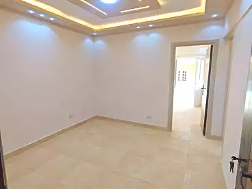شقق للبيع - 2 غرف - بالدور 6