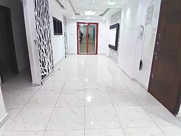 Apartments For rent - 3 rooms - floor 10