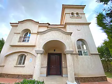 فلل للبيع - 4 غرف