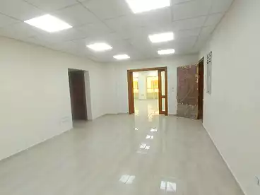 Administrative For rent - 4 rooms - floor 6
