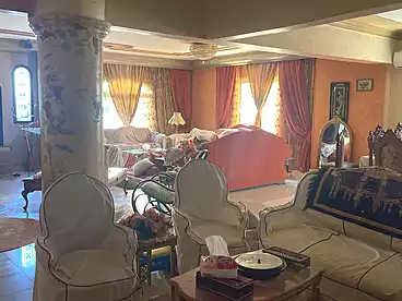 Separate Villa For sale - 11 rooms
