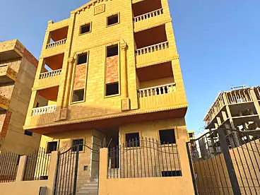Apartments For sale - 3 rooms - floor 1