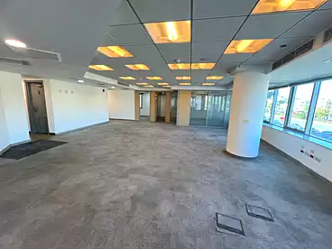 Corporate Branch For rent - 7 rooms - floor 2