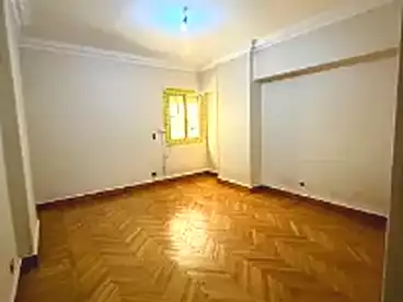 Apartments For sale - 3 rooms - floor 1