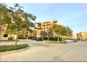 Apartments For sale - 3 rooms - floor 5