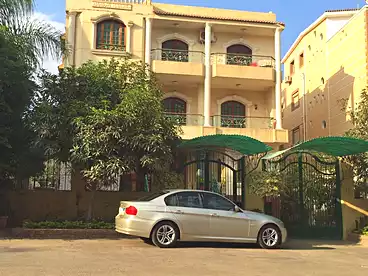 Villas For sale - 10 rooms