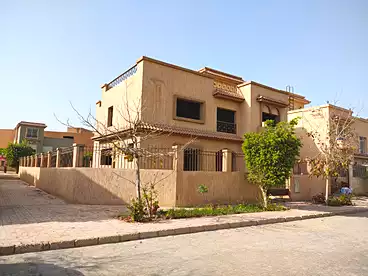 Villas For sale - 6 rooms