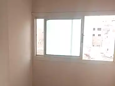شقق للإيجار - 2 غرف - بالدور 5