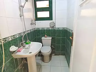 شقق للإيجار في شارع شريف، حلوان، 140 متر
