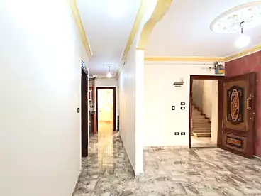 عقارات للبيع - 3 غرف - بالدور 18