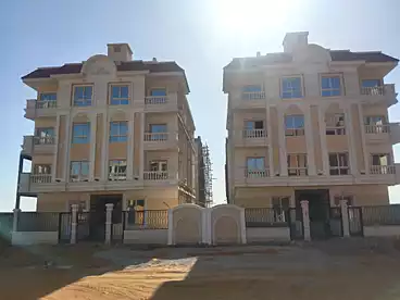 عقارات للبيع - 3 غرف - بالدور 0